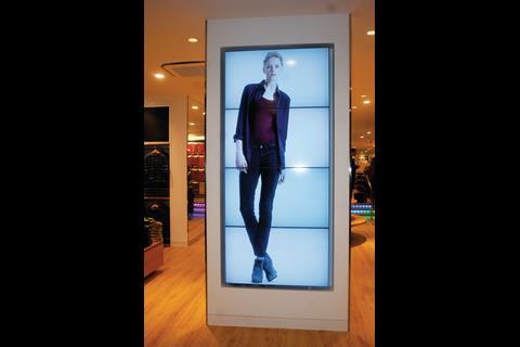 Uniqlo Regent Street